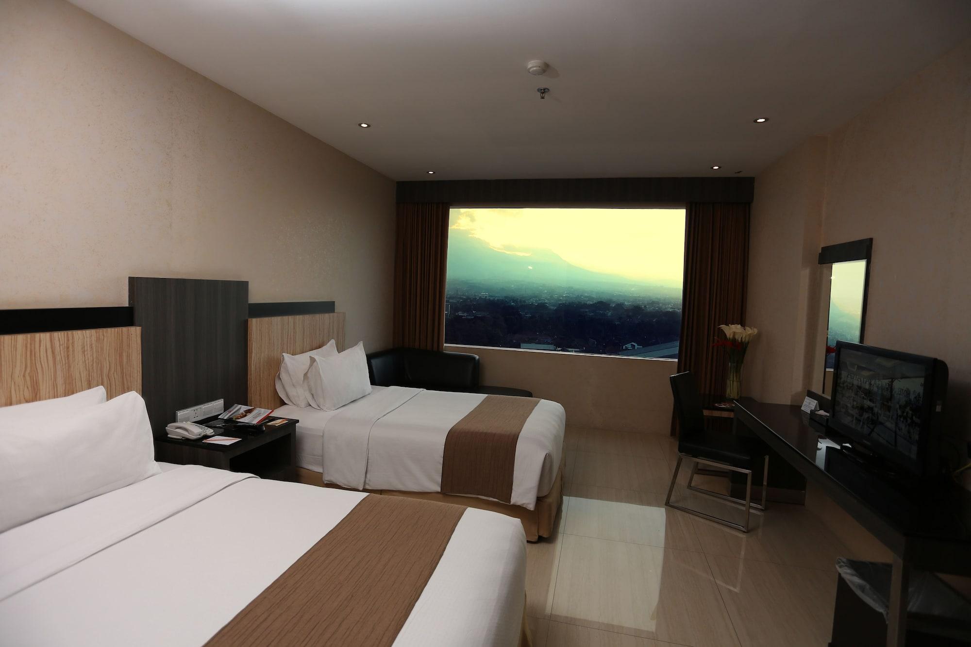 Aria Gajayana Hotel Malang Kültér fotó